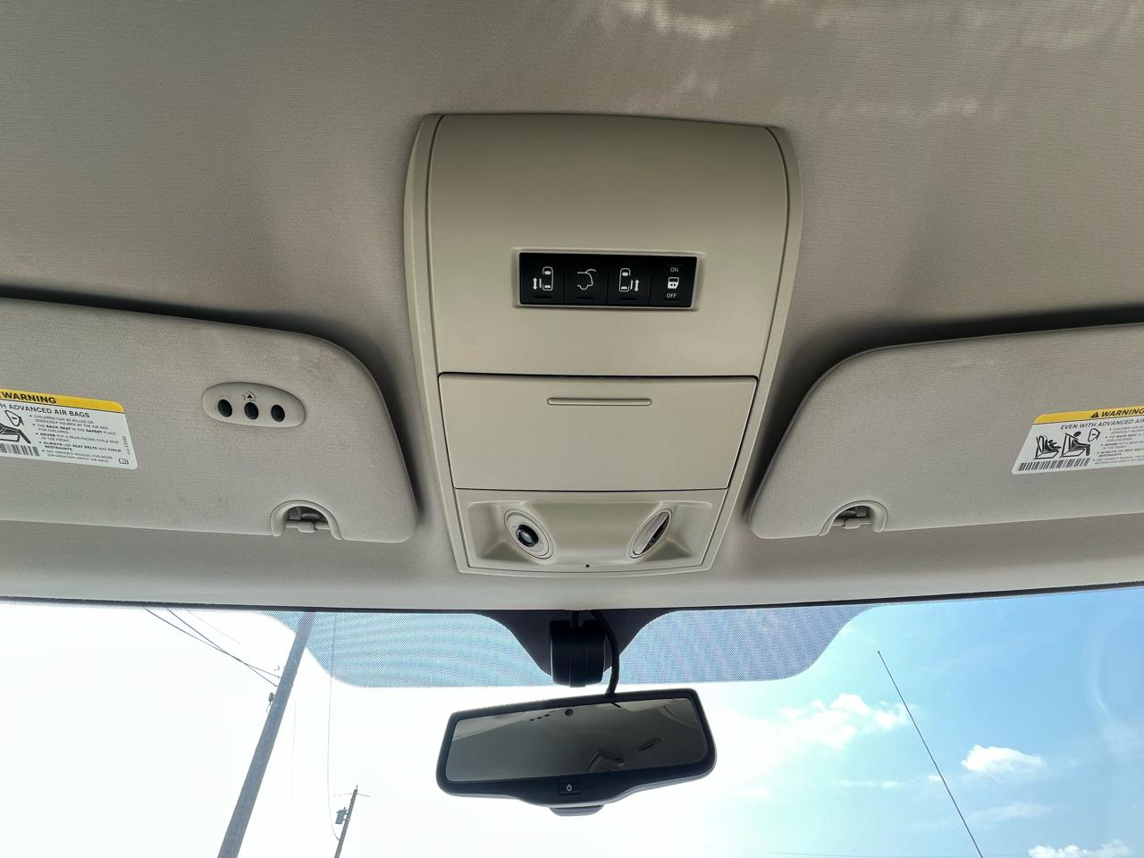 Chrysler Town & Country Touring-L 2014