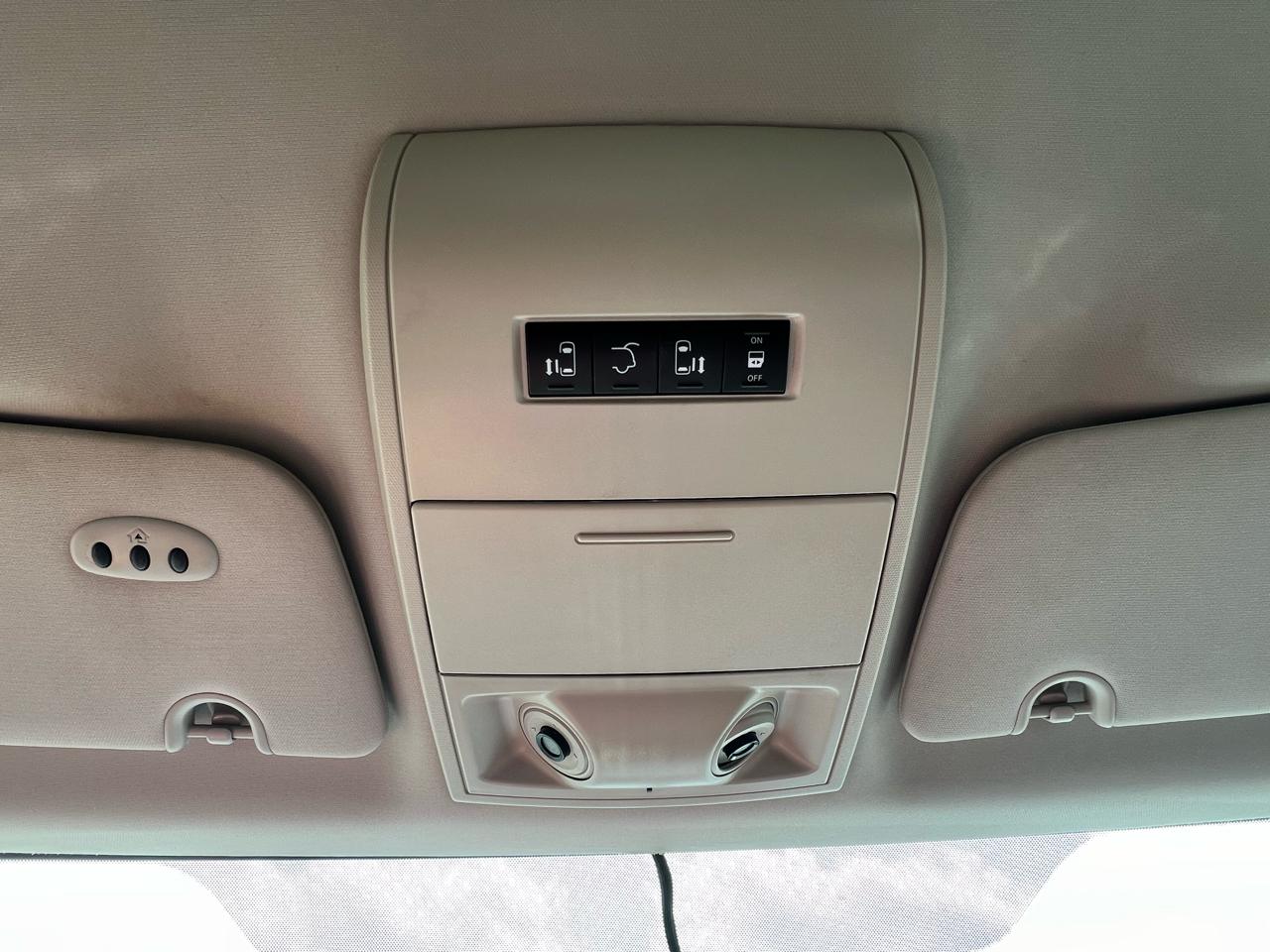 Chrysler Town & Country Touring 2014