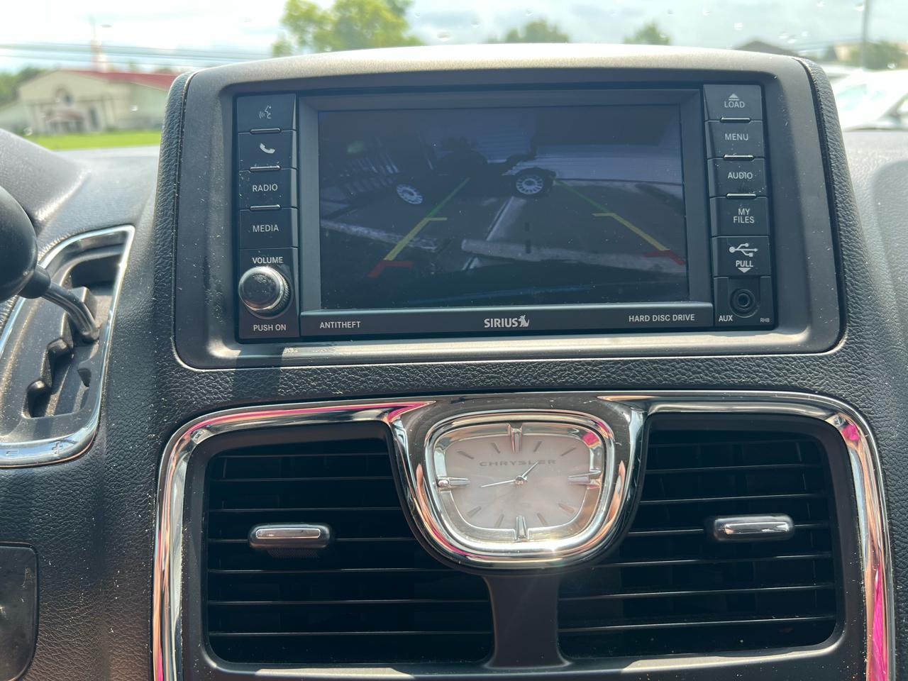 Chrysler Town & Country Touring 2014