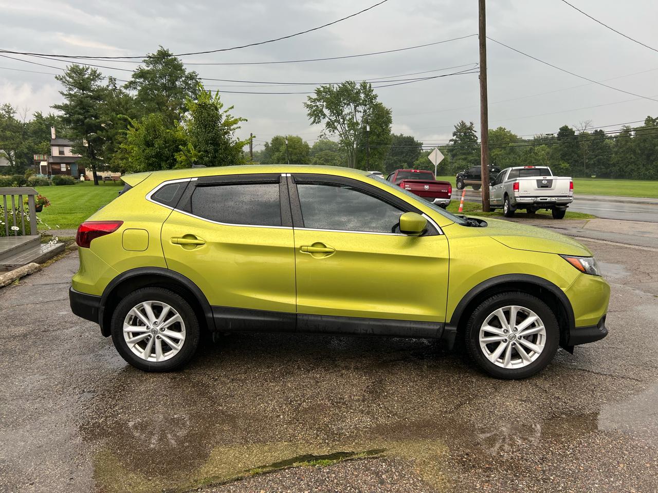 Nissan Rogue Sport S AWD 2017