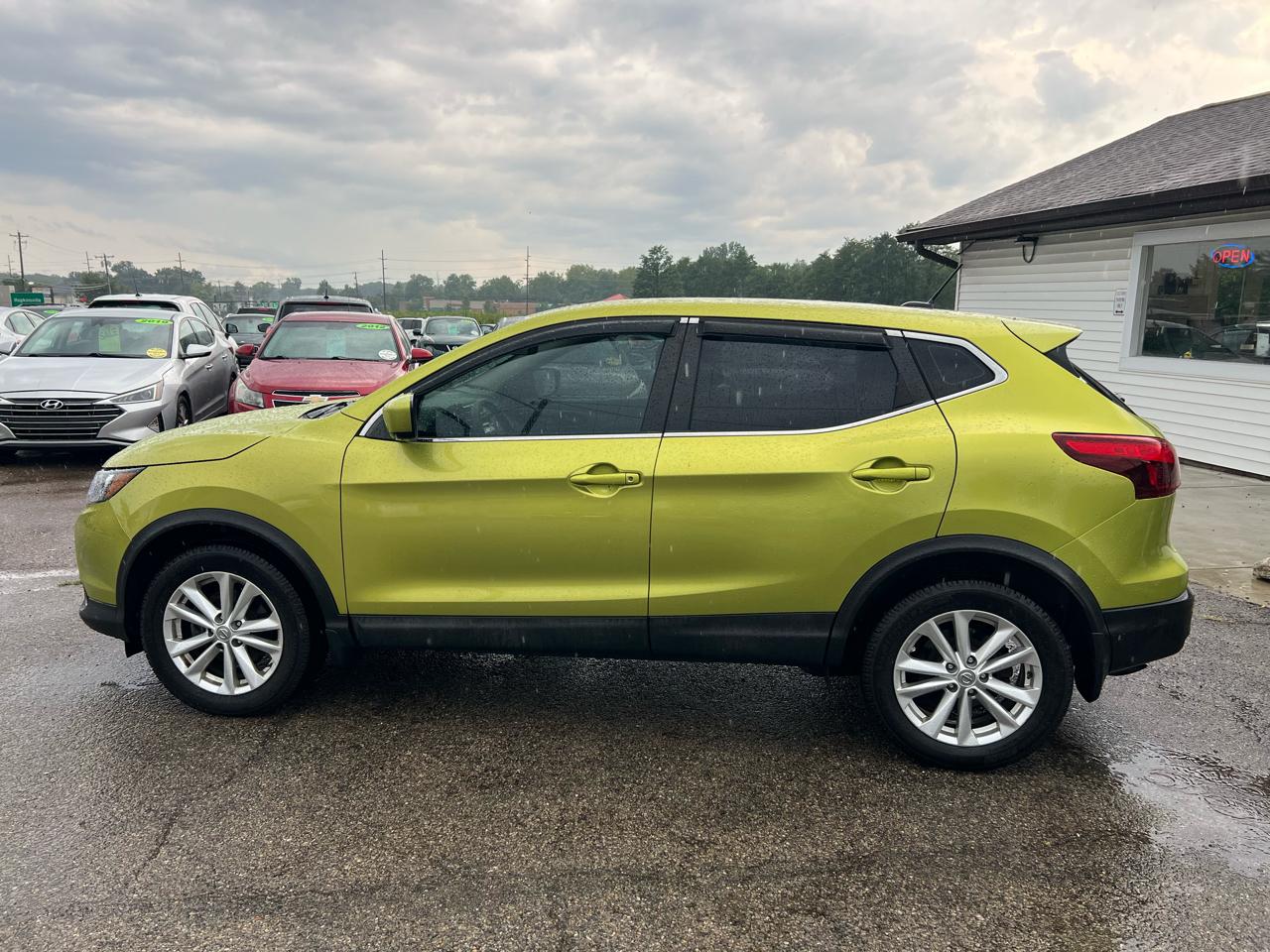 Nissan Rogue Sport S AWD 2017