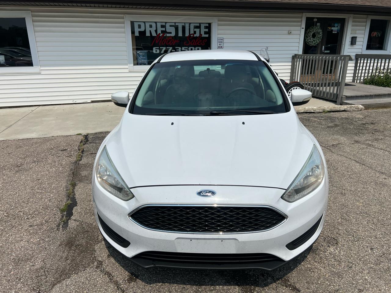 Ford Focus SE Sedan 2016