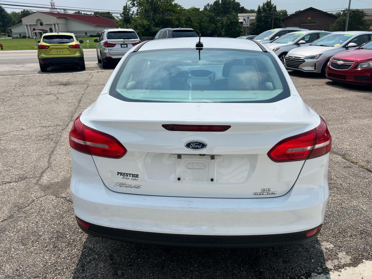 Ford Focus SE Sedan 2016