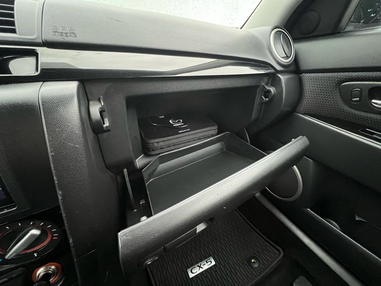Mazda MAZDA3 s Touring 5-Door 2008