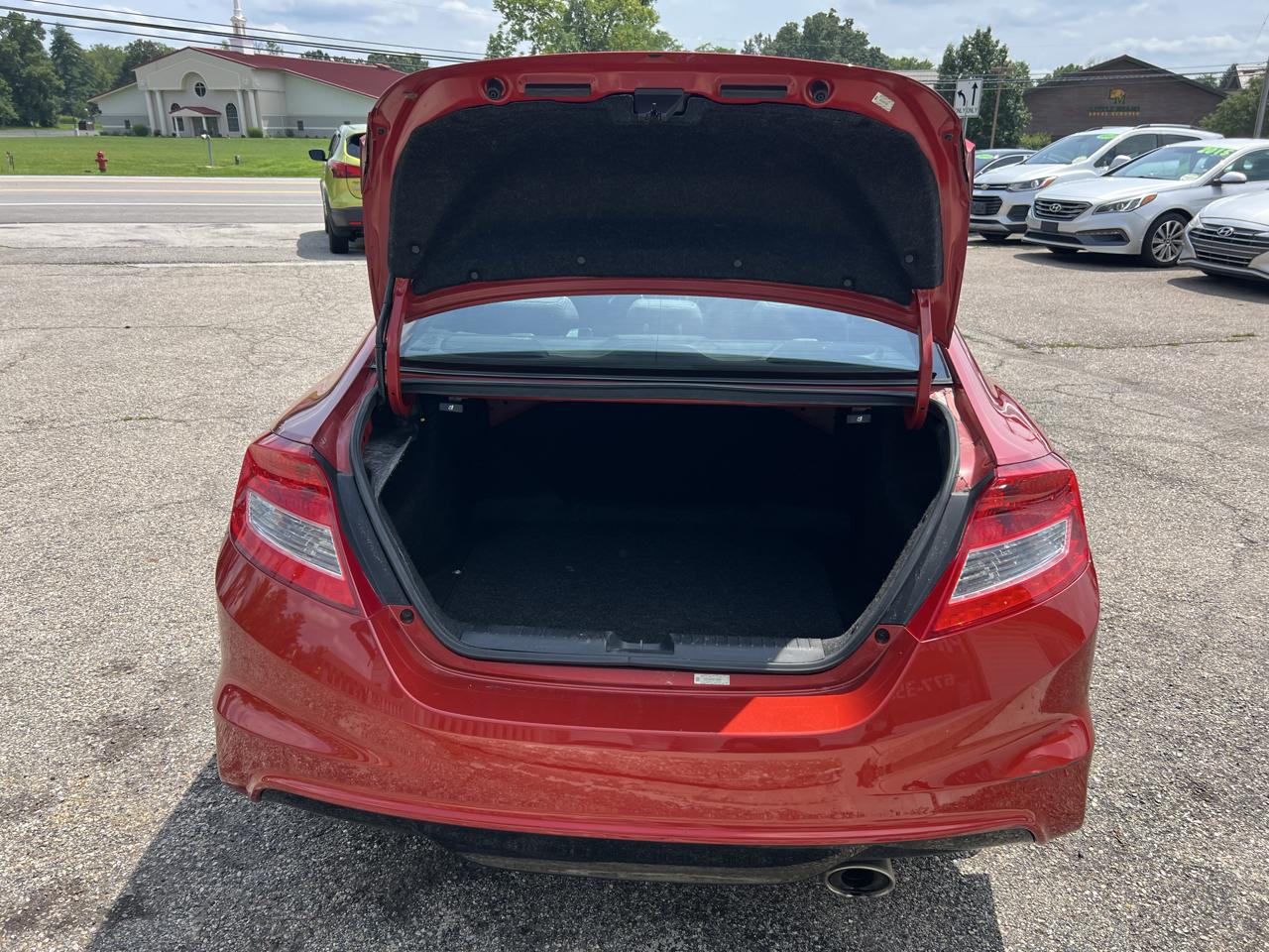 Honda Civic Si Coupe 6-Speed MT 2013