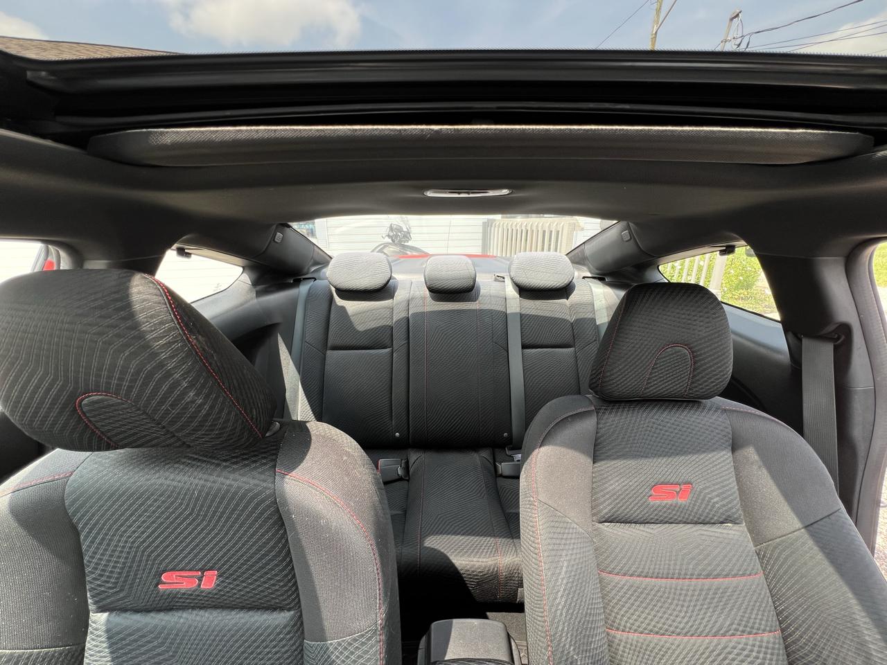 Honda Civic Si Coupe 6-Speed MT 2013