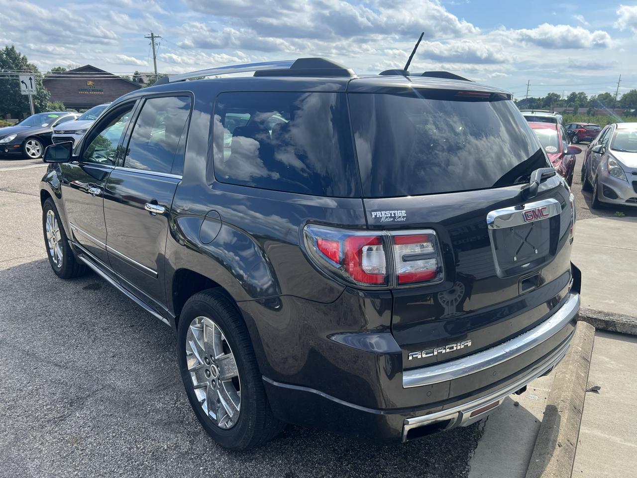 GMC Acadia Denali AWD 2016
