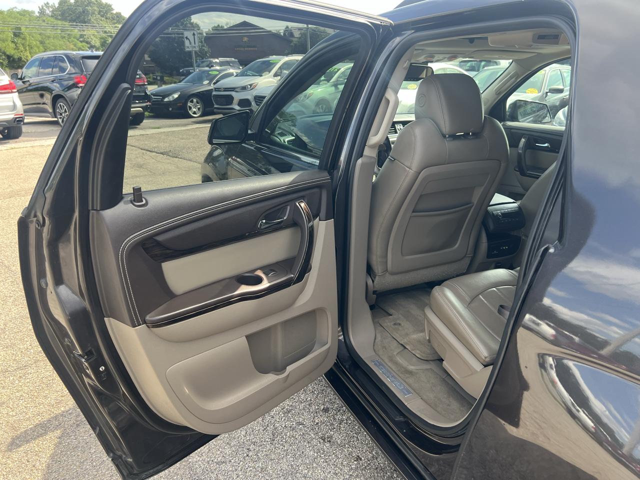 GMC Acadia Denali AWD 2016