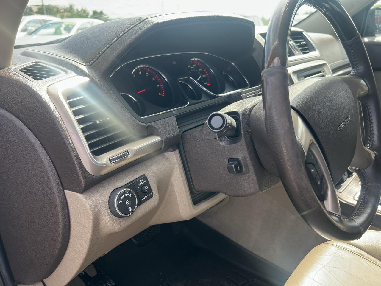 GMC Acadia Denali AWD 2016