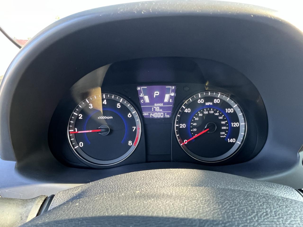 Hyundai Accent GS 5-Door 2013