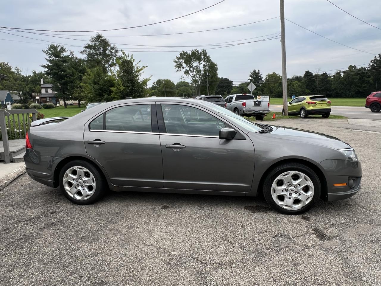 Ford Fusion SE 2010