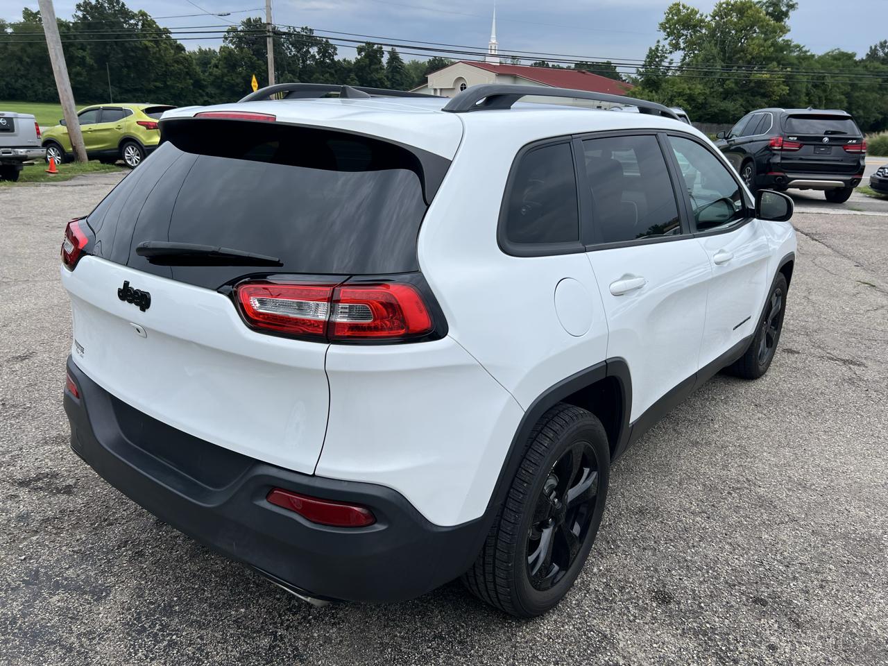 Jeep Cherokee Latitude FWD 2016