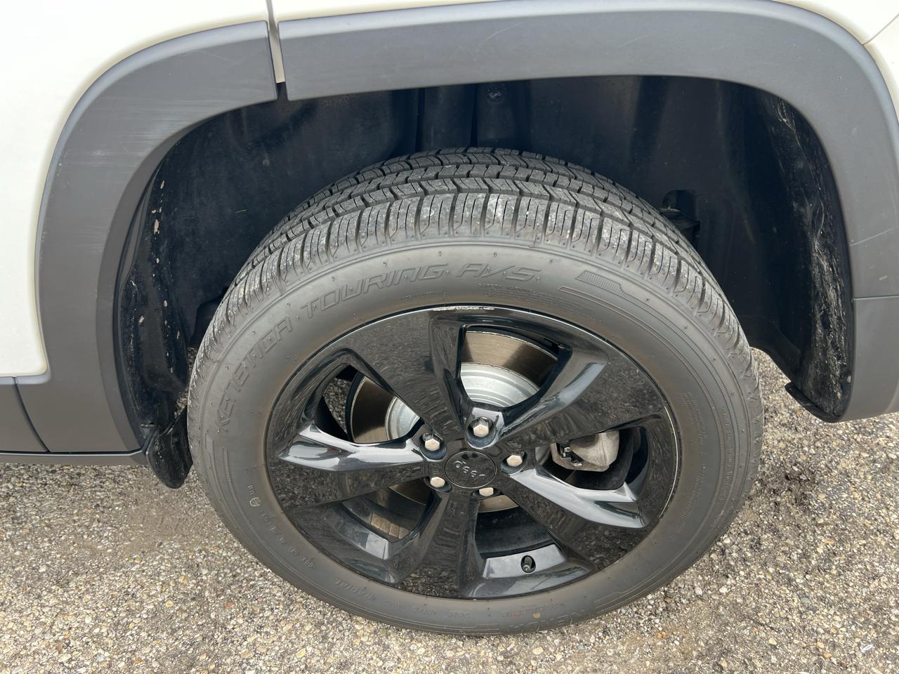 Jeep Cherokee Latitude FWD 2016