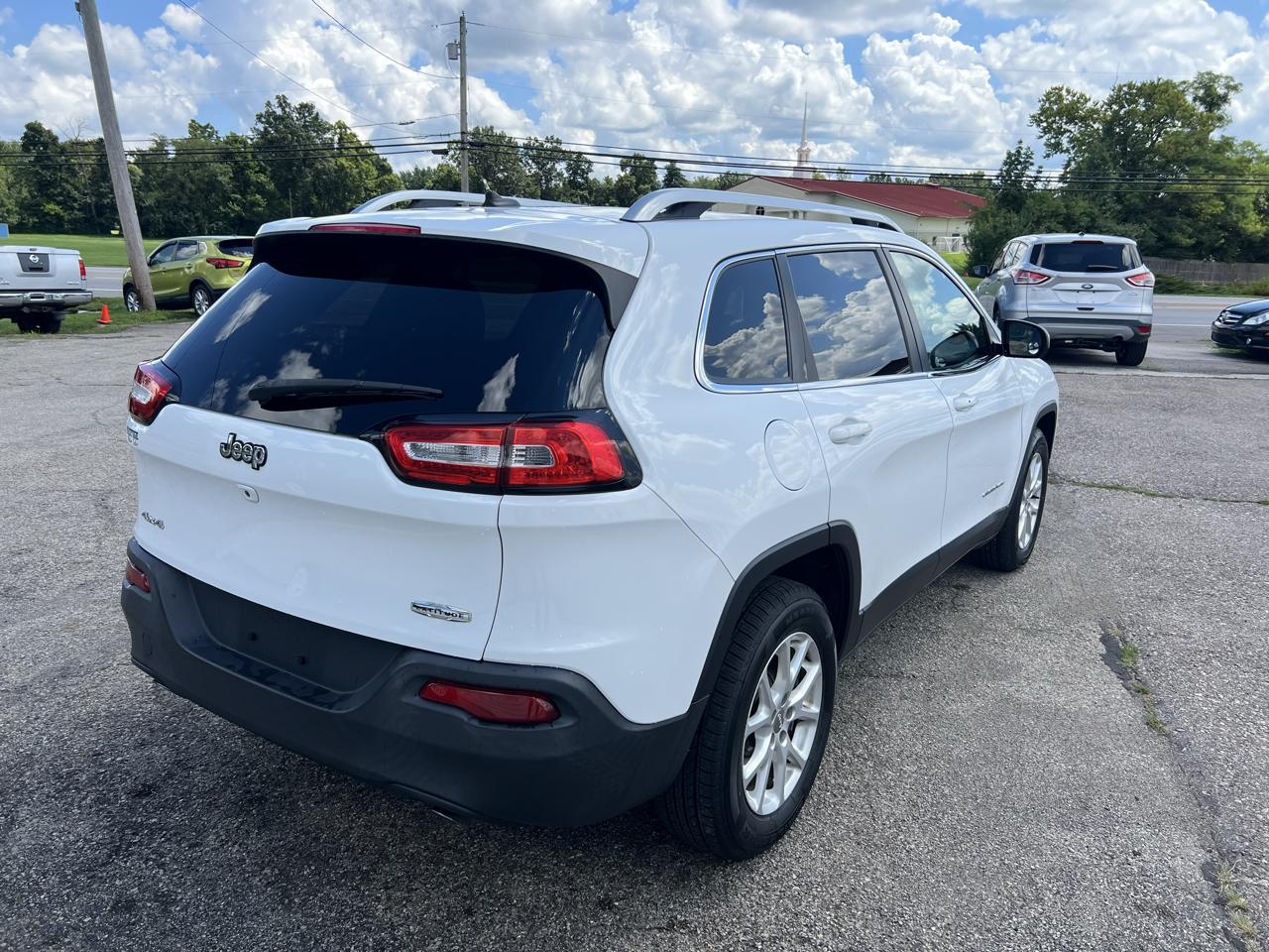 Jeep Cherokee Latitude 4WD 2014