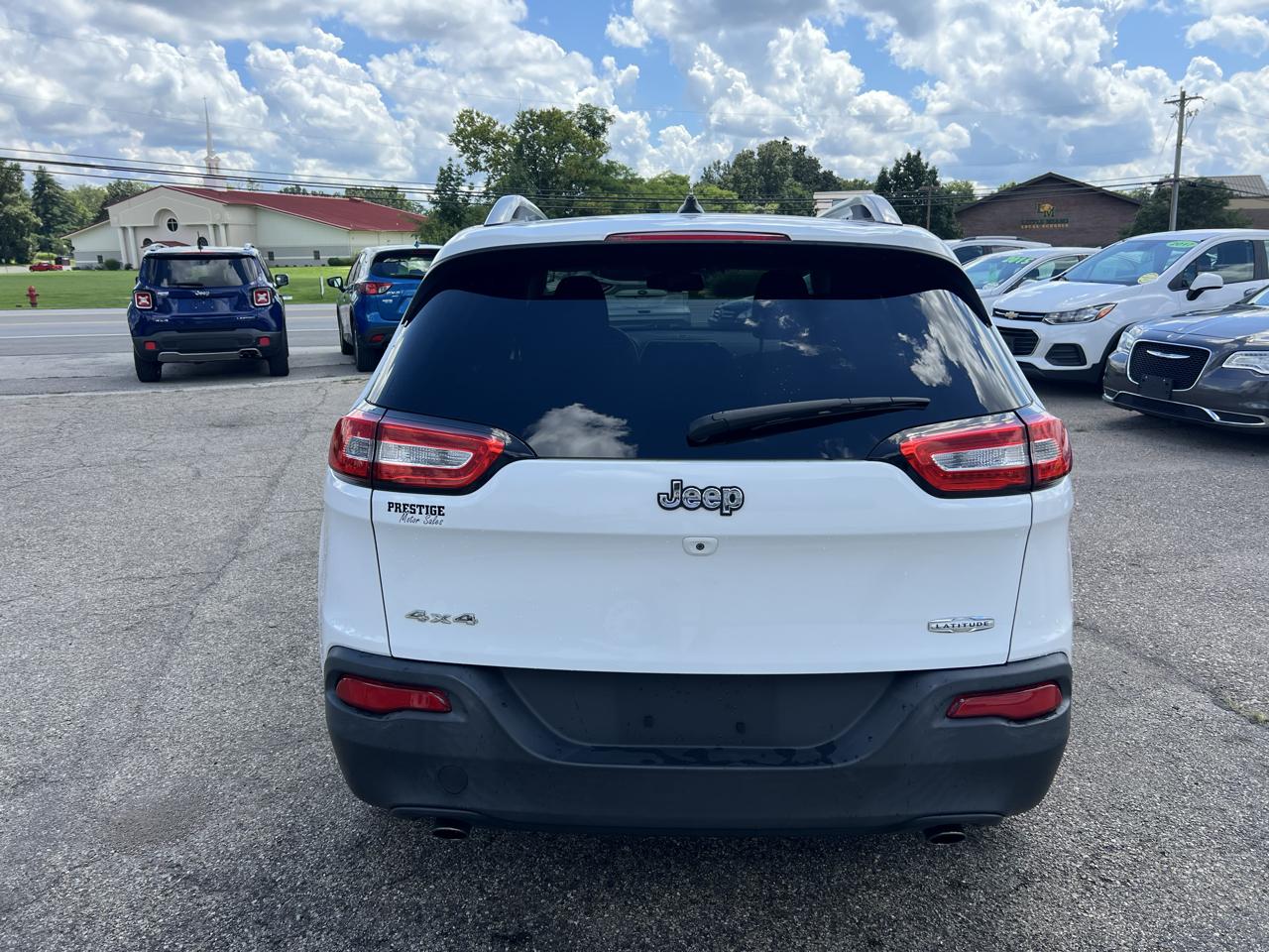 Jeep Cherokee Latitude 4WD 2014