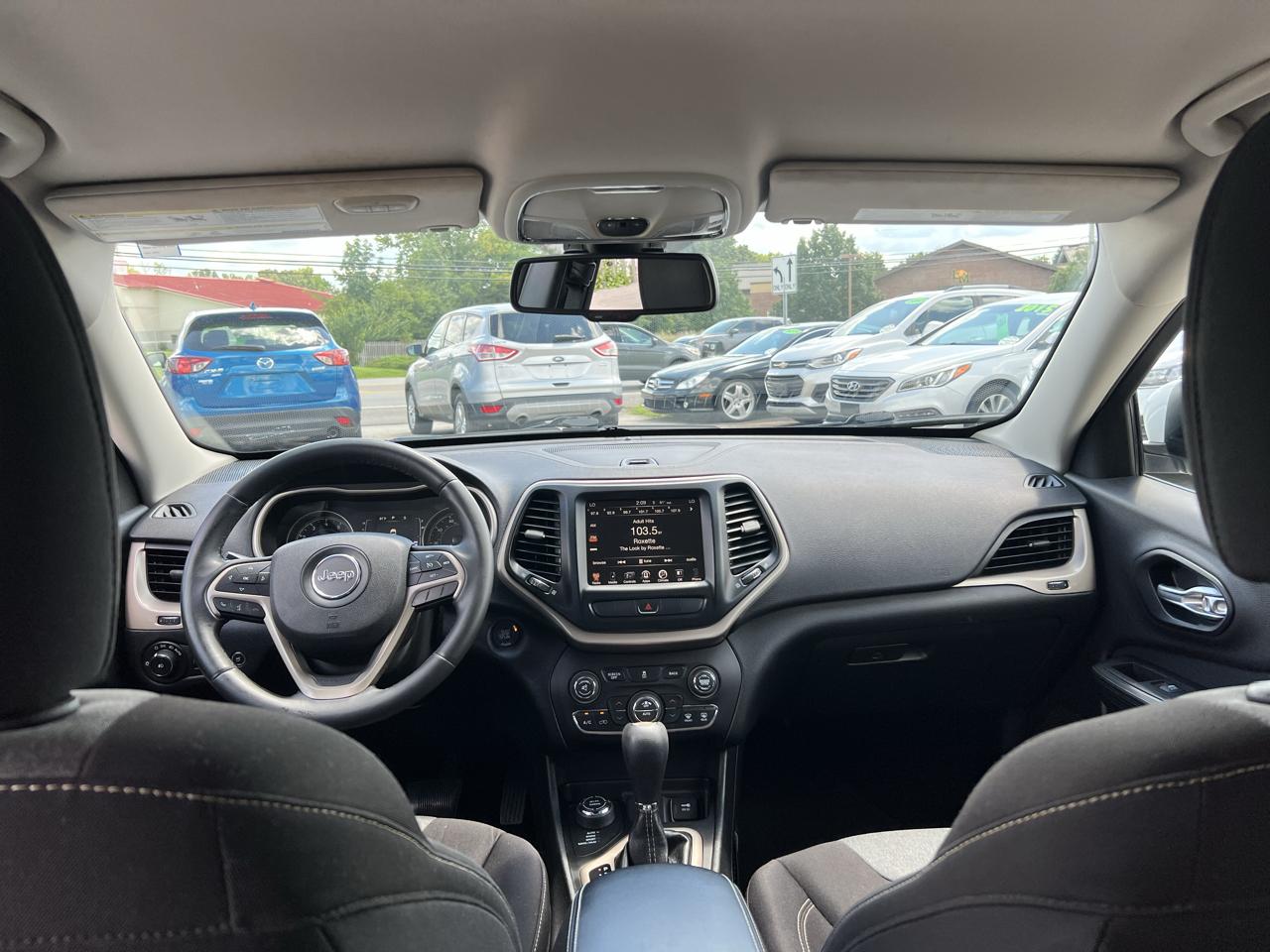 Jeep Cherokee Latitude 4WD 2014