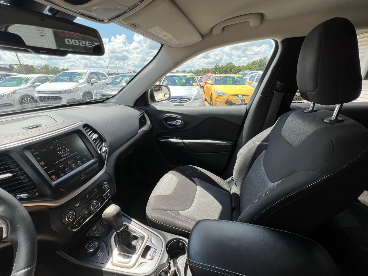 Jeep Cherokee Latitude 4WD 2014