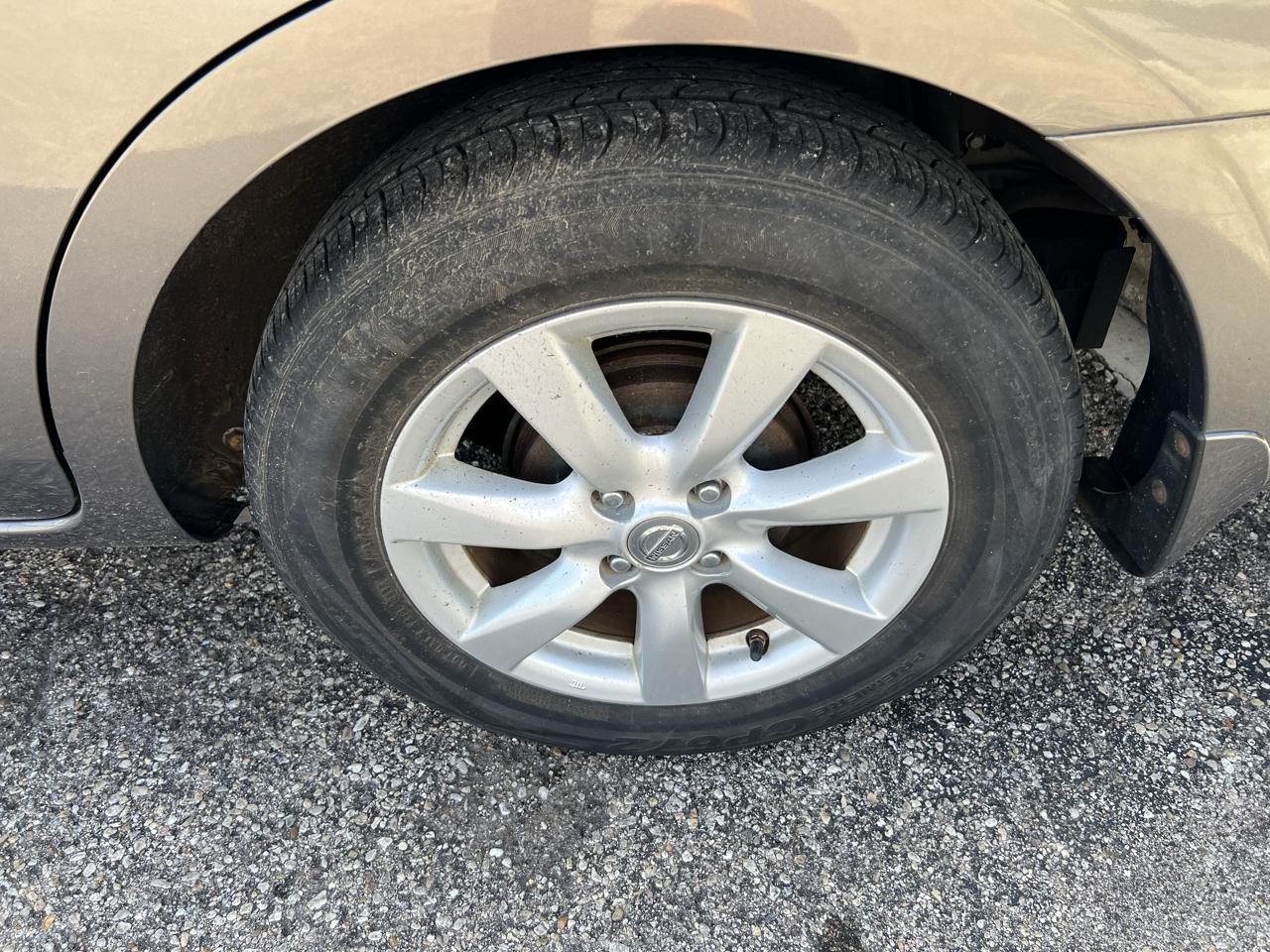 Nissan Versa 1.6 S Sedan 2012