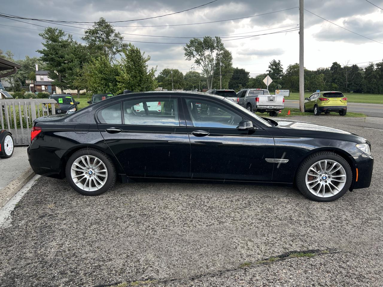 BMW 7-Series 750Li xDrive 2014