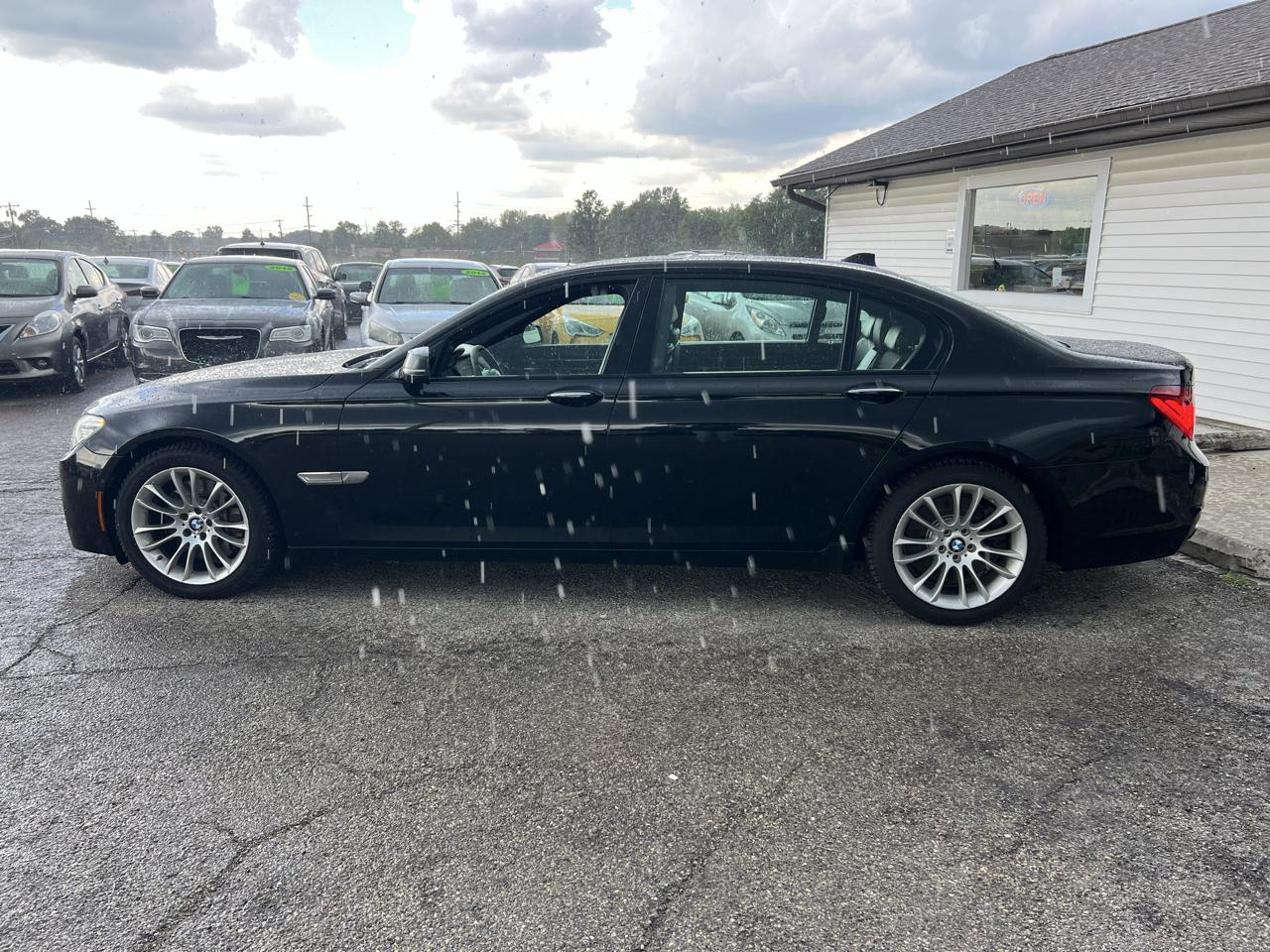 BMW 7-Series 750Li xDrive 2014