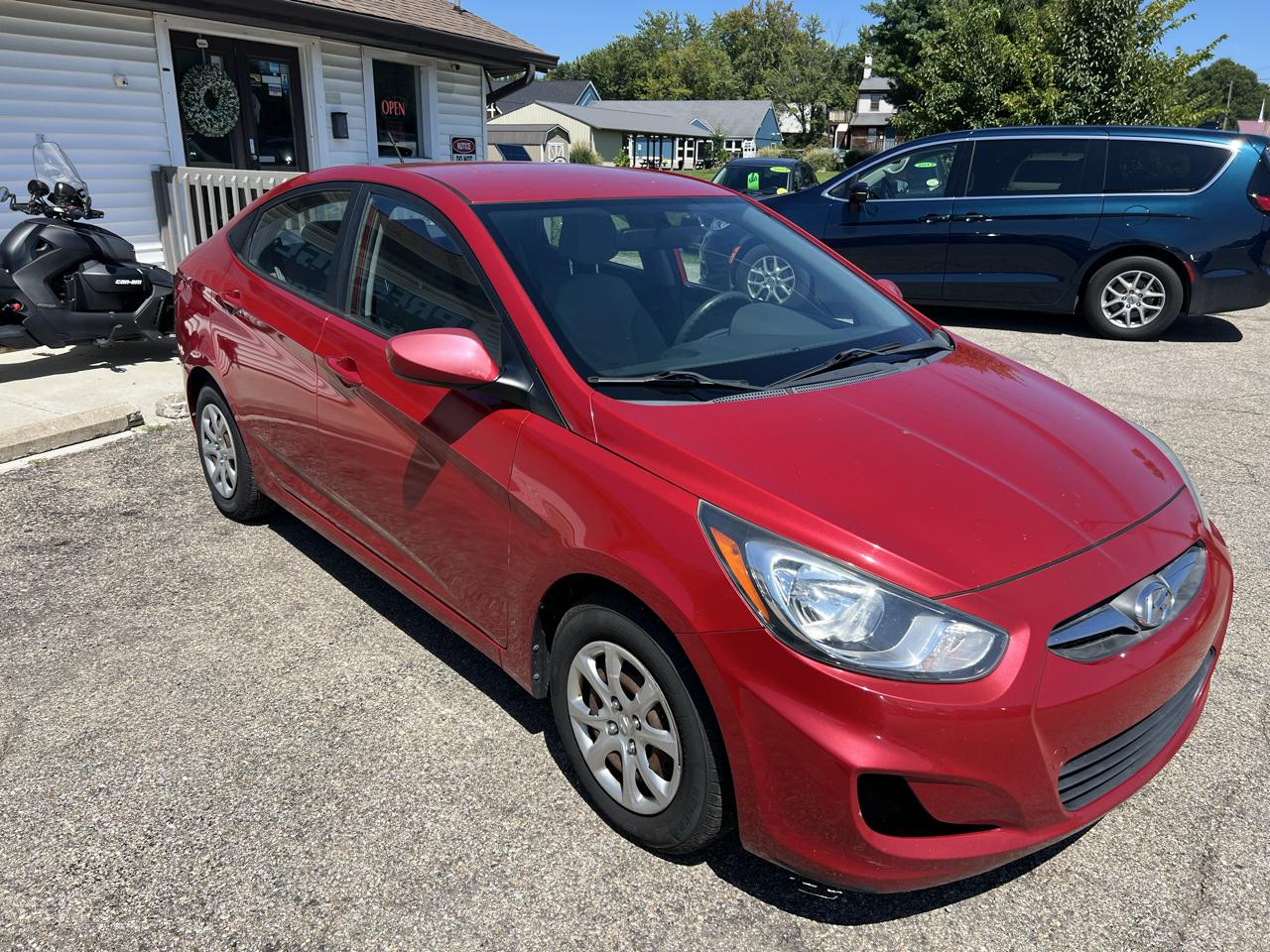 Hyundai Accent GLS 4-Door 2014