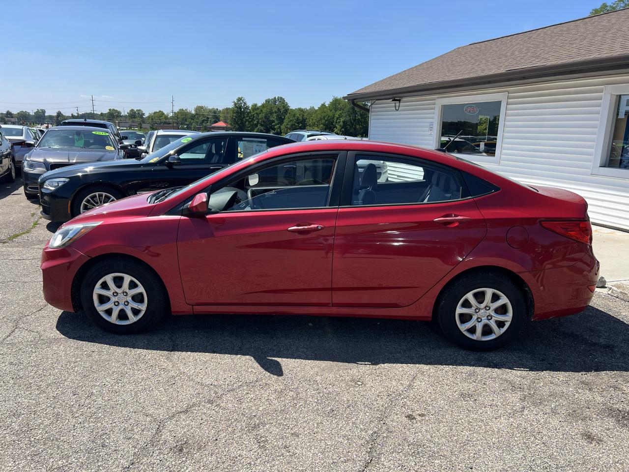 Hyundai Accent GLS 4-Door 2014