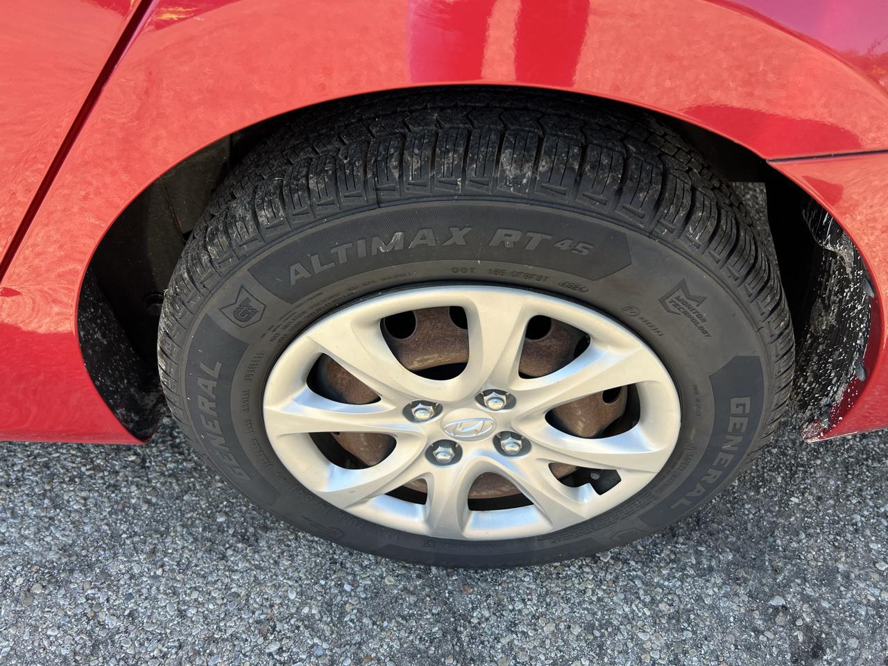 Hyundai Accent GLS 4-Door 2014