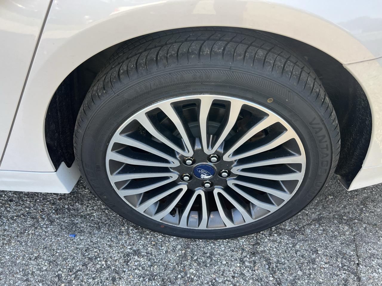 Ford Fusion SE AWD 2017