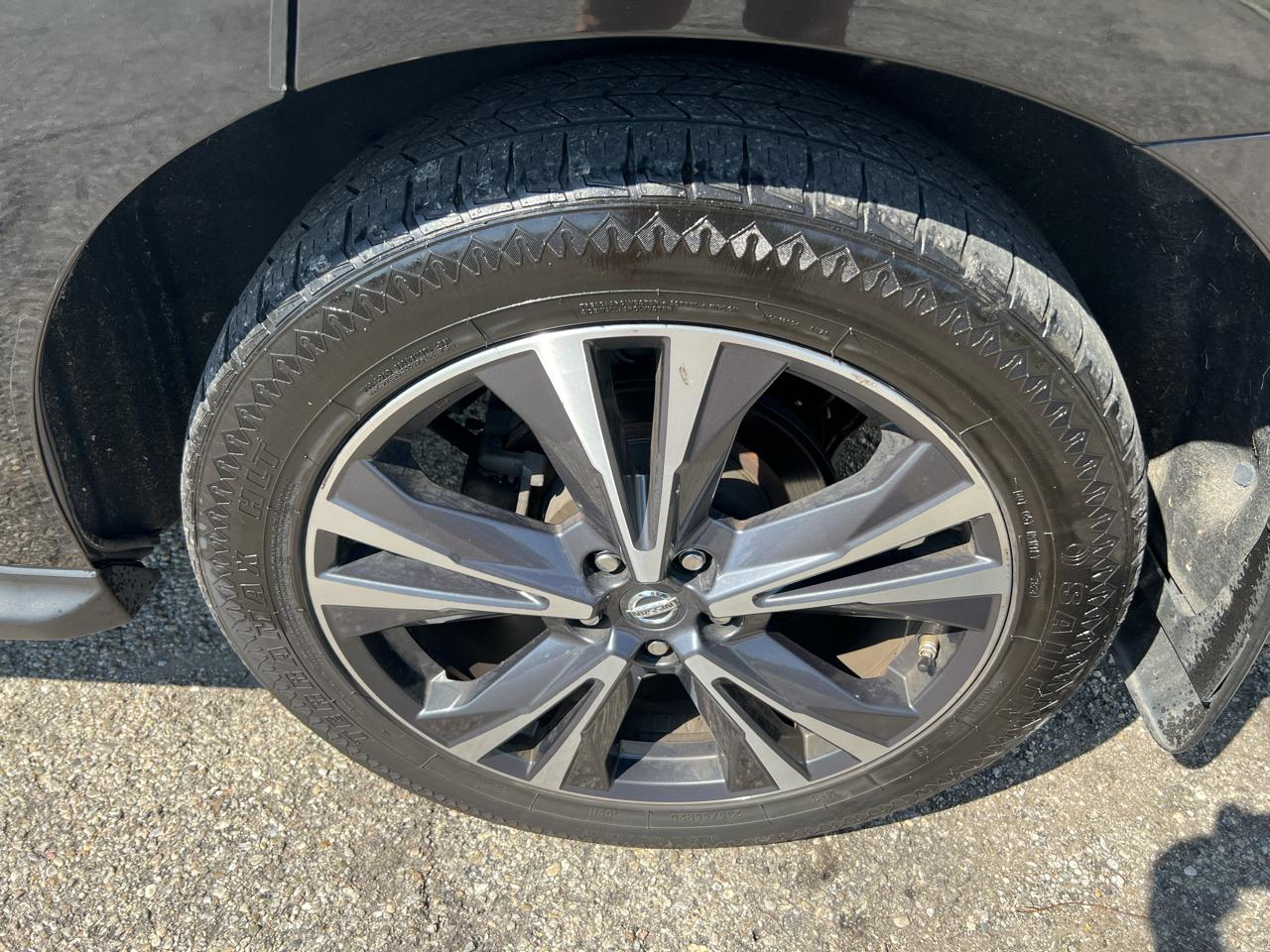Nissan Pathfinder Platinum 4WD 2017