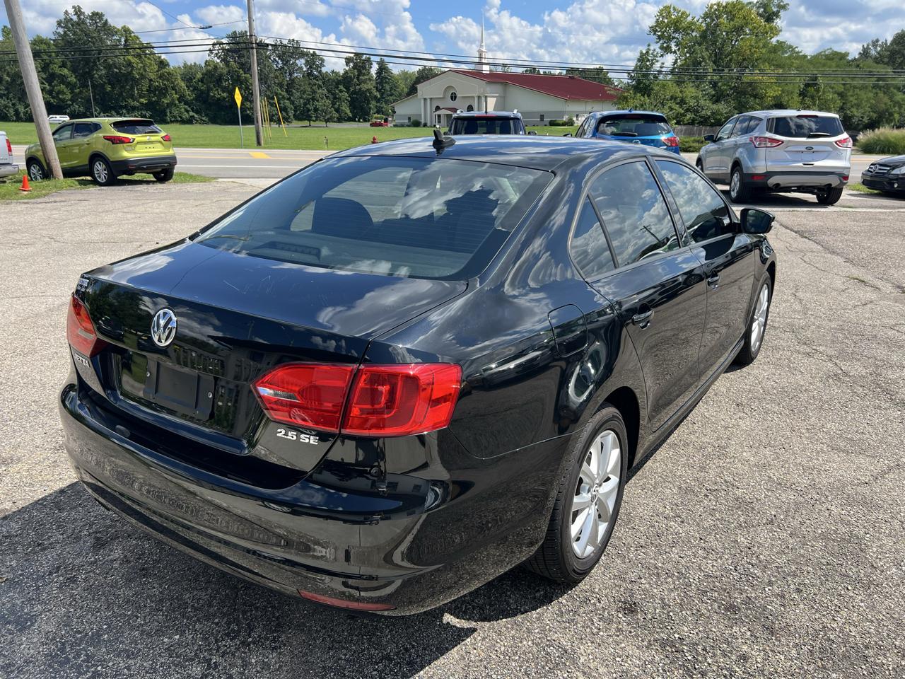 Volkswagen Jetta SE PZEV 2011