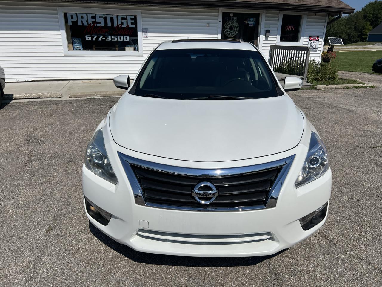 Nissan Altima 2.5 SV 2015