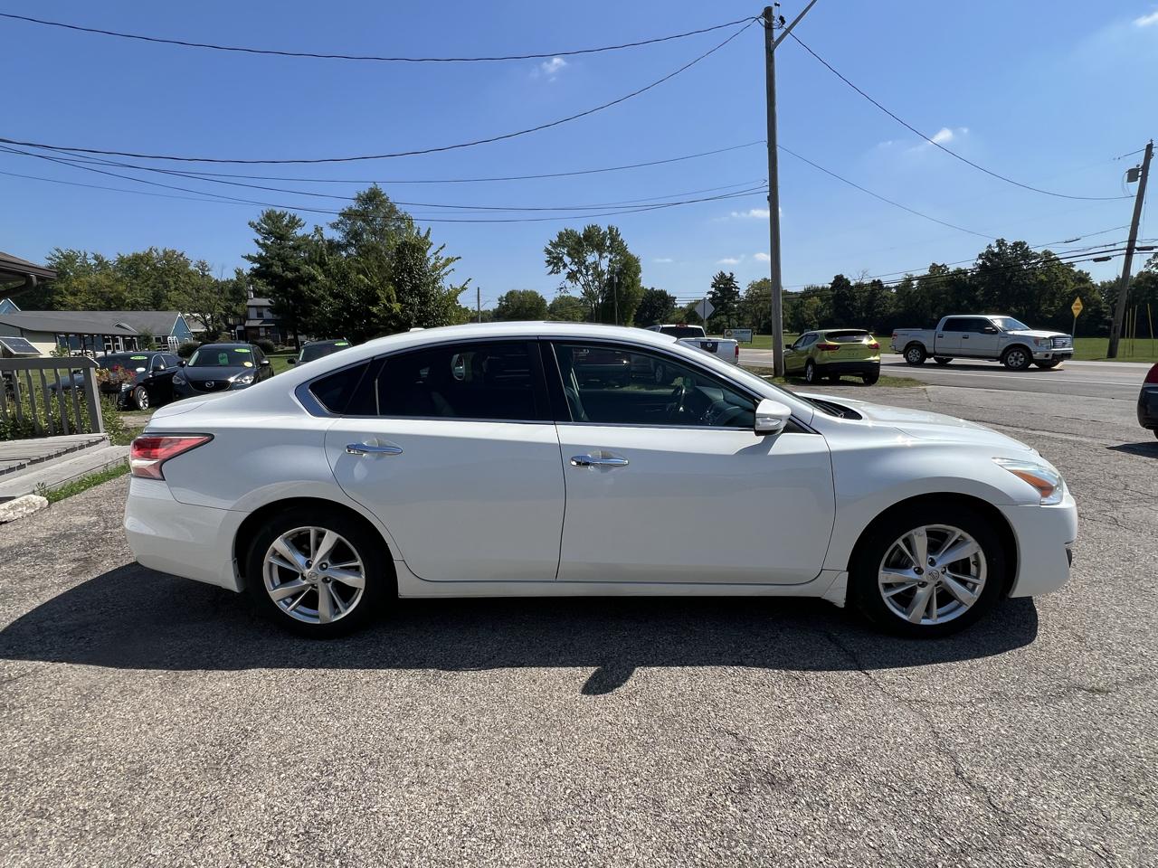 Nissan Altima 2.5 SV 2015