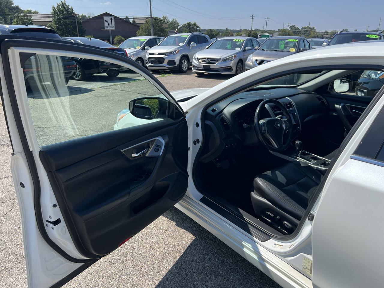 Nissan Altima 2.5 SV 2015