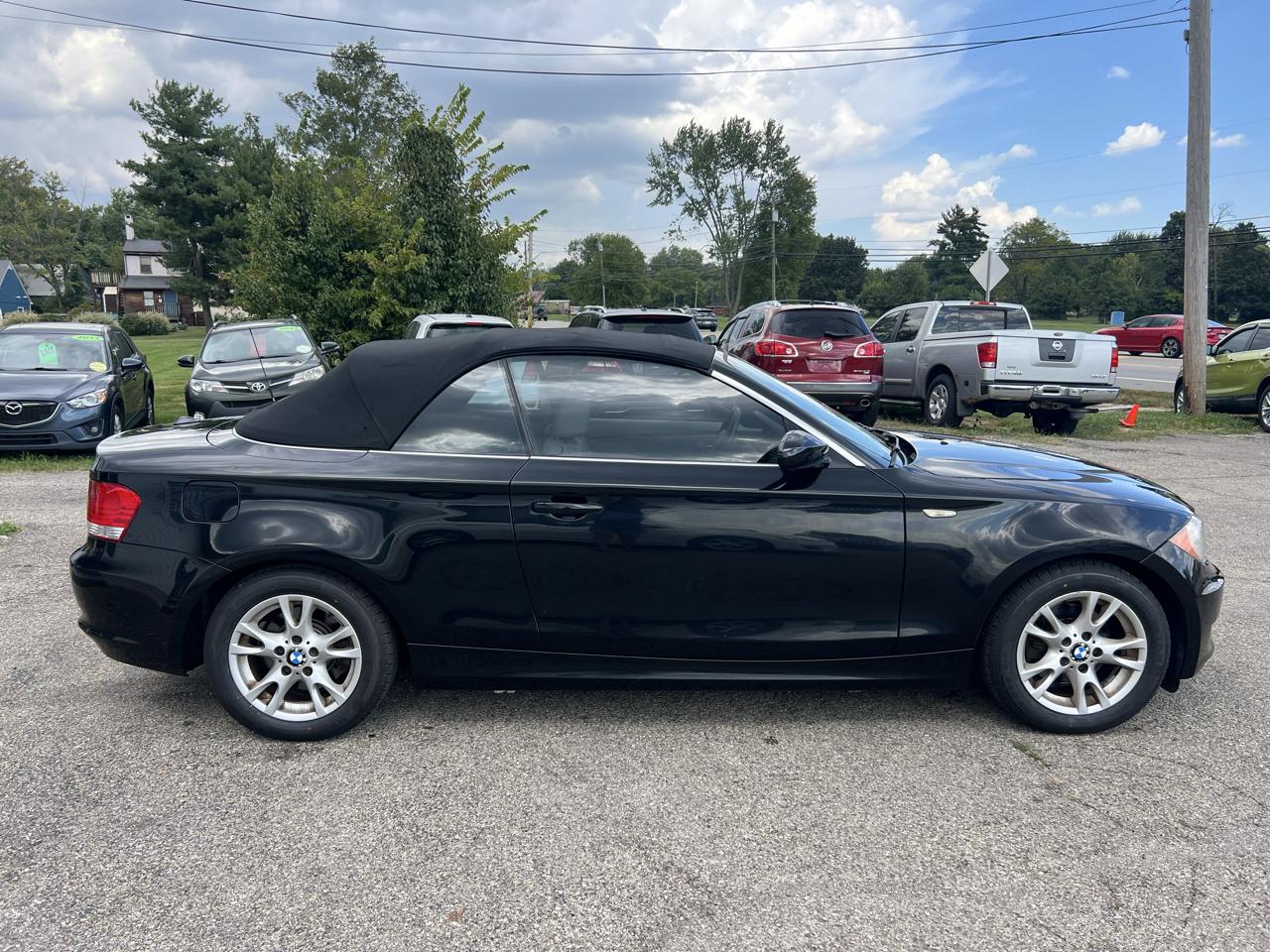 BMW 1-Series 128i Convertible 2009
