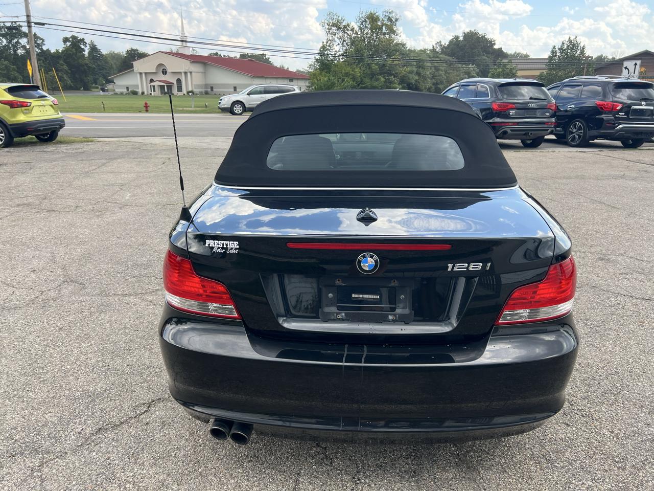 BMW 1-Series 128i Convertible 2009