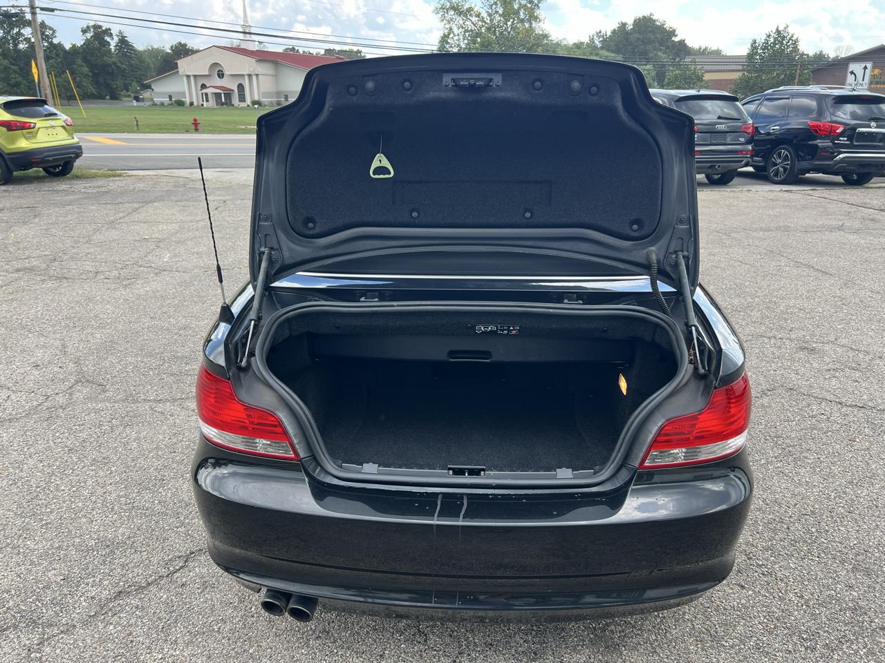 BMW 1-Series 128i Convertible 2009