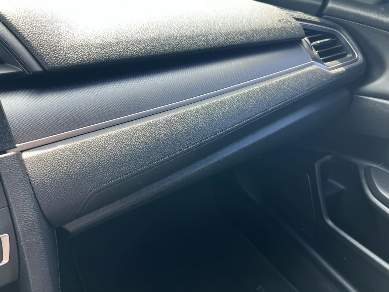 Honda Civic LX Sedan CVT 2017