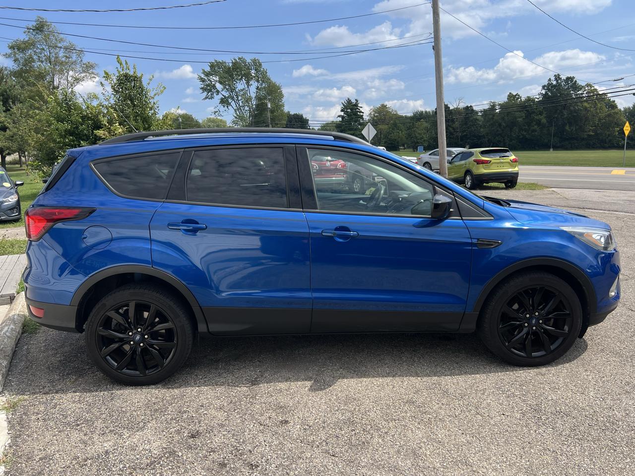 Ford Escape SE FWD 2019