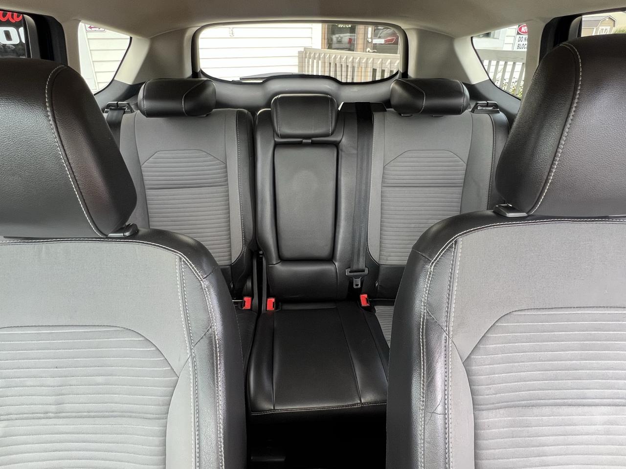 Ford Escape SE FWD 2019