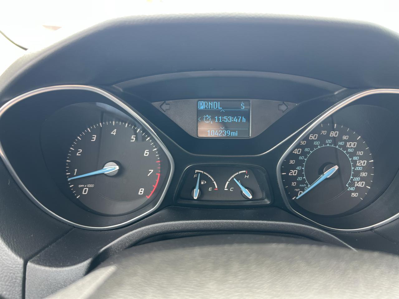 Ford Focus SE Sedan 2012
