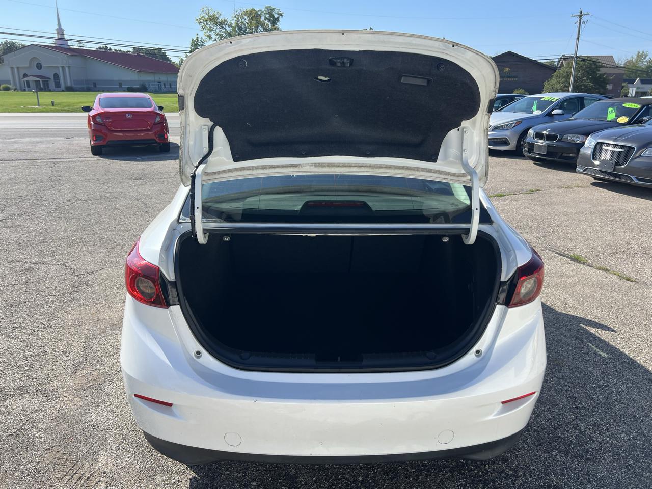 Mazda MAZDA3 i Sport AT 4-Door 2015
