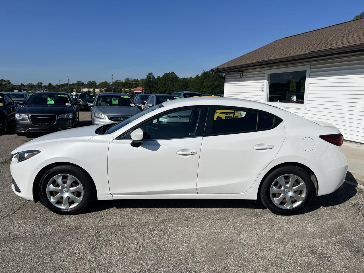 Mazda MAZDA3 i Sport AT 4-Door 2015