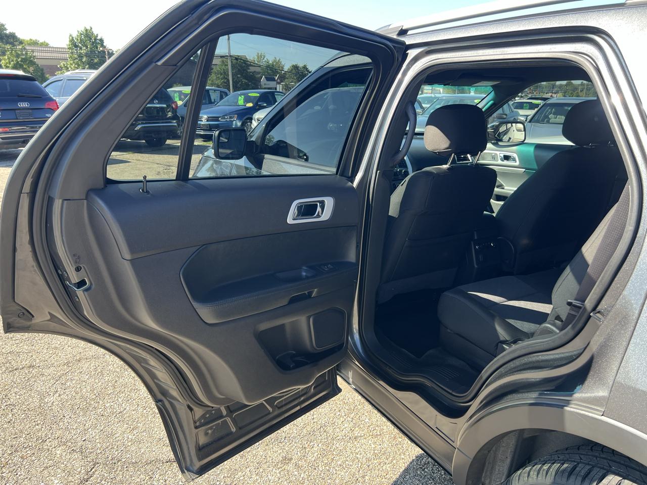 Ford Explorer XLT 4WD 2015