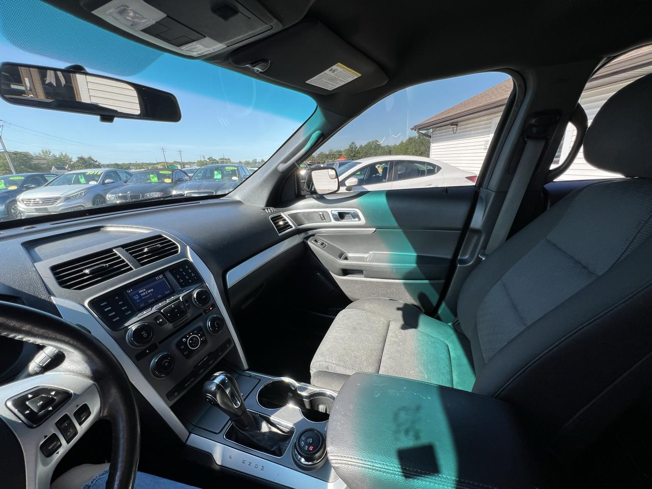 Ford Explorer XLT 4WD 2015