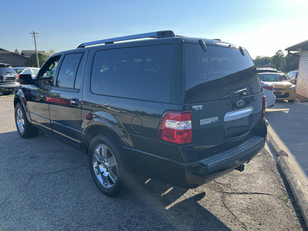 Ford Expedition EL Limited 4WD 2010