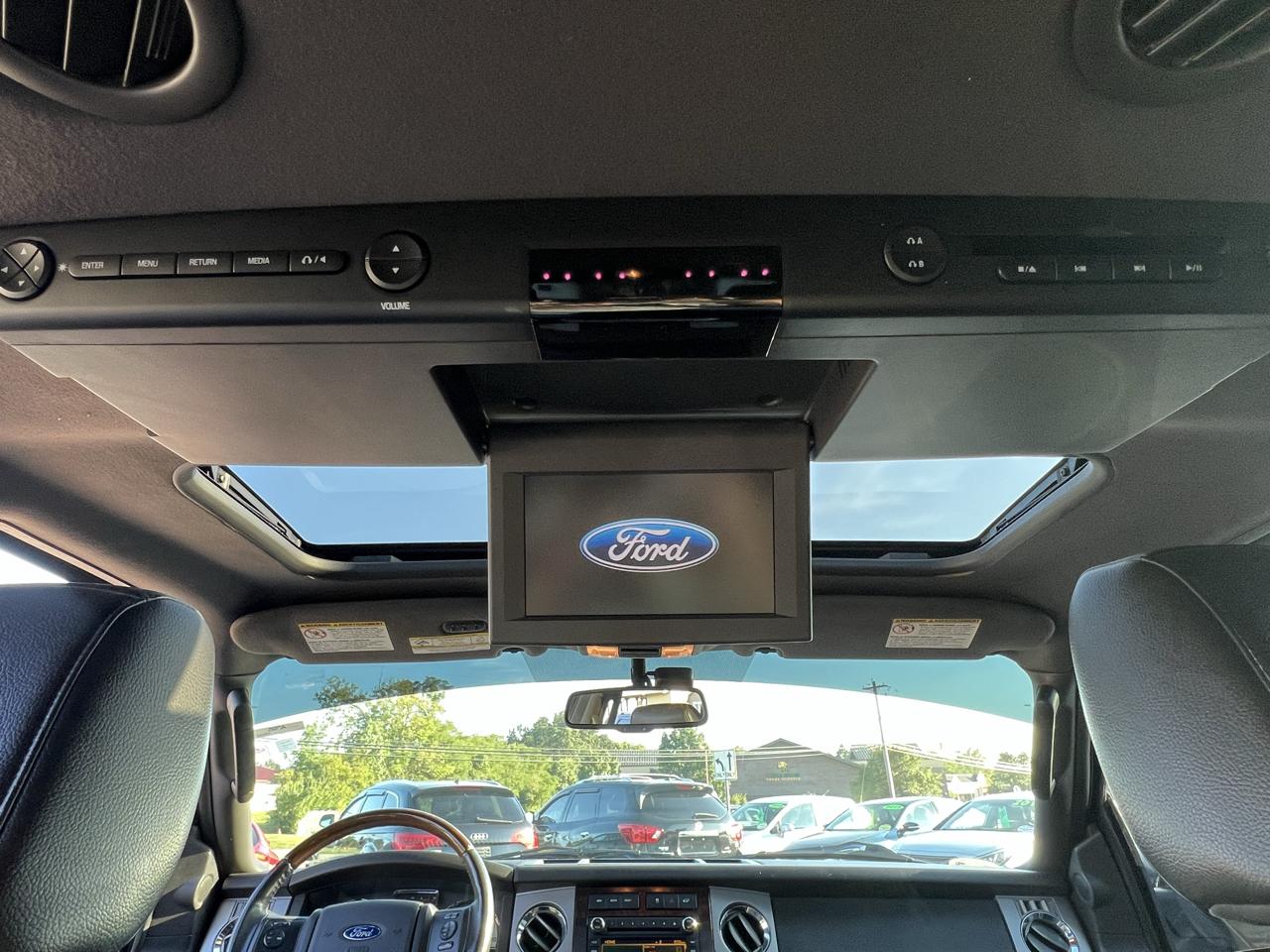 Ford Expedition EL Limited 4WD 2010
