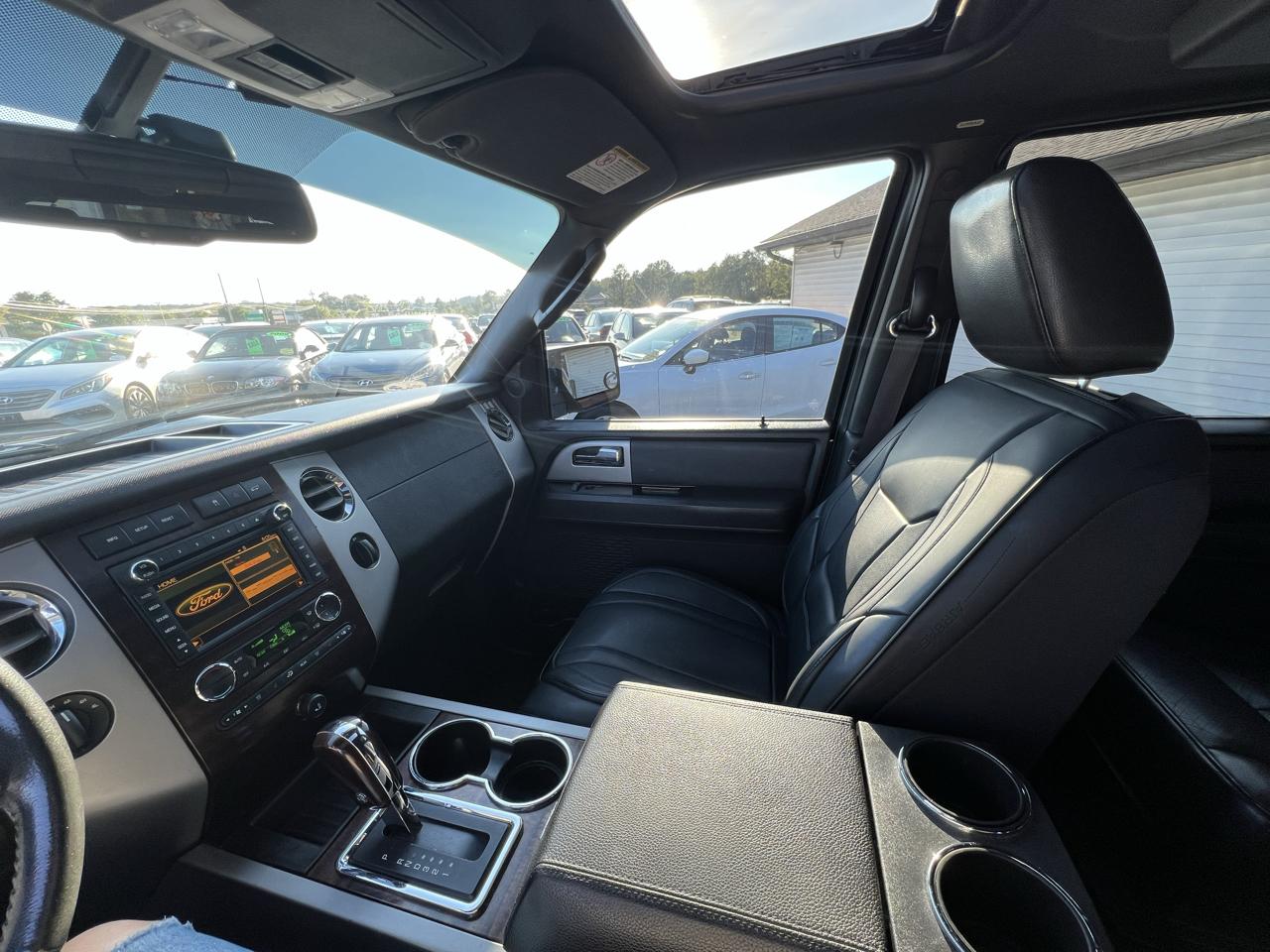 Ford Expedition EL Limited 4WD 2010