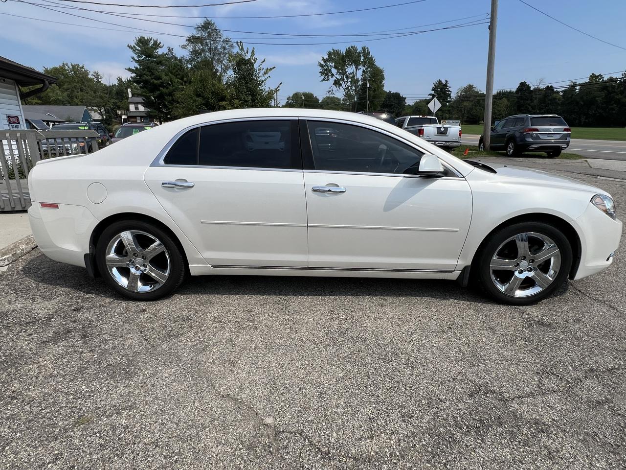 Chevrolet Malibu 1LT 2012