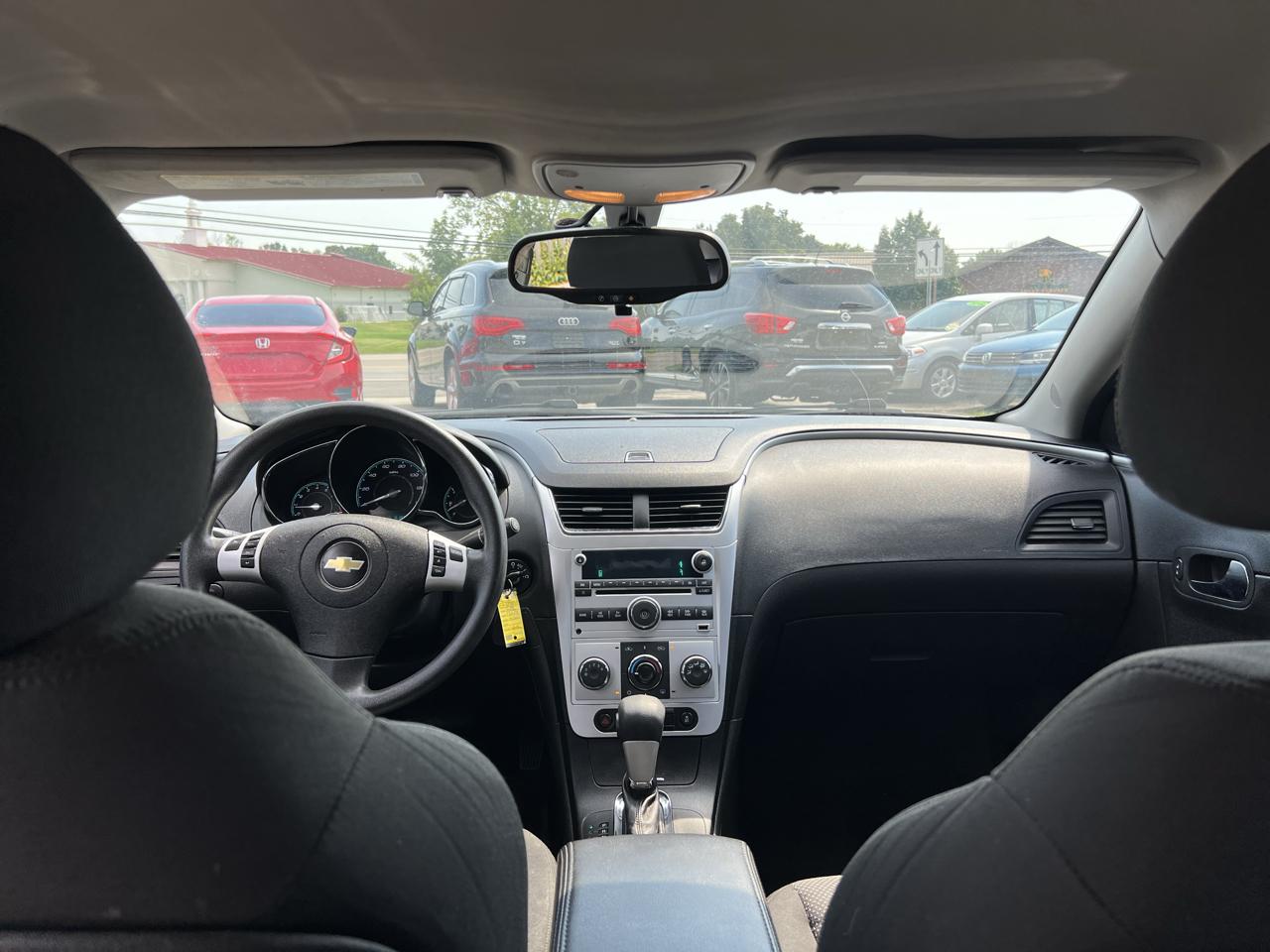 Chevrolet Malibu 1LT 2012