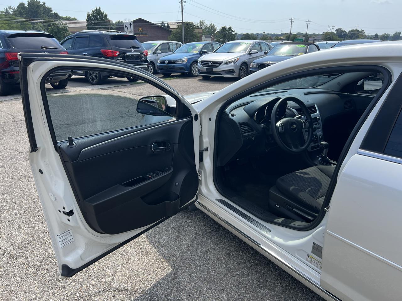 Chevrolet Malibu 1LT 2012